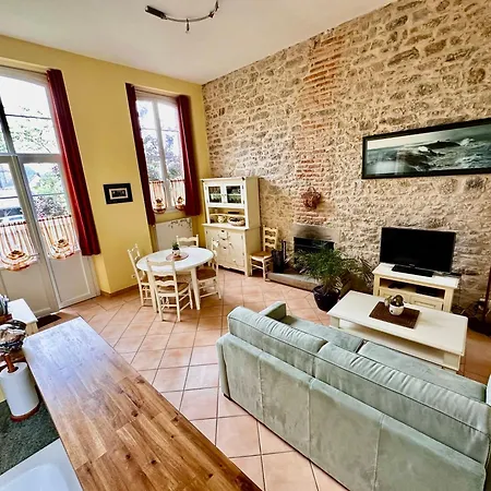 Dans Ancienne Ecole De 1850 - 2 A 4 Personnes Tatil Evi