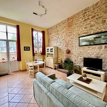 Dans Ancienne Ecole De 1850 - 2 A 4 Personnes Tatil Evi Missillac