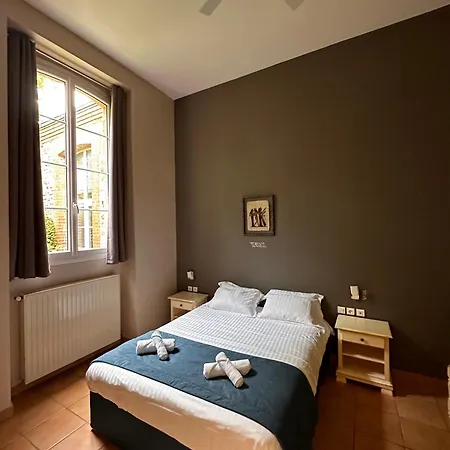 Dans Ancienne Ecole De 1850 - 2 A 4 Personnes Missillac