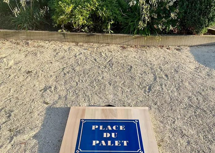 Dans Ancienne Ecole De 1850 - 2 A 4 Personnes Prázdninový dům