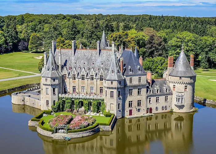 Dans Ancienne Ecole De 1850 - 2 A 4 Personnes * Missillac